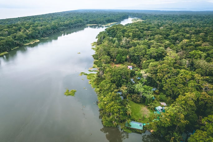 The-rich-biodiversity-of-tortuguero-national-park